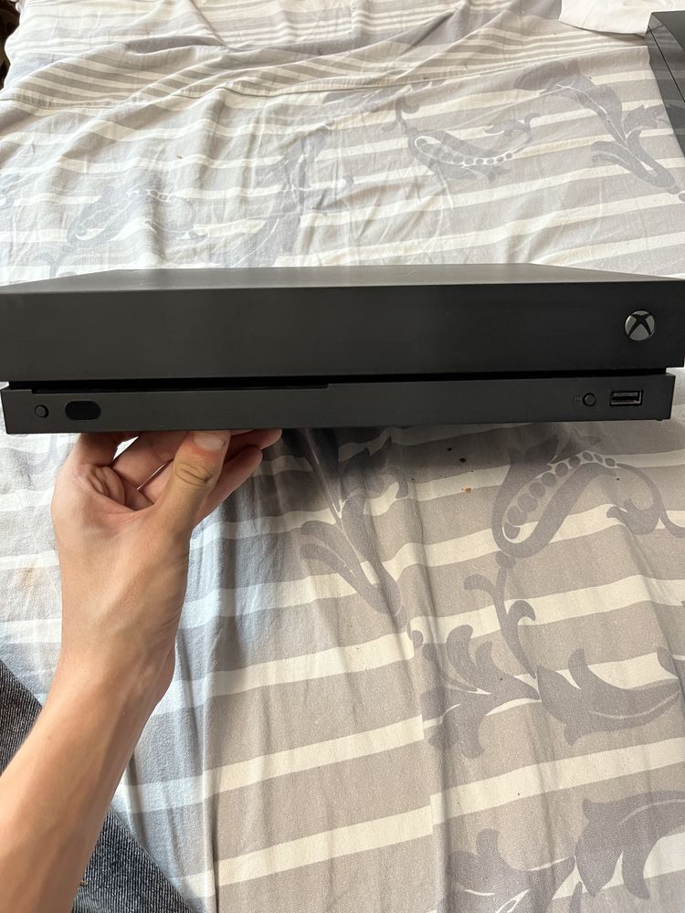 Xbox x 1 t fara manete