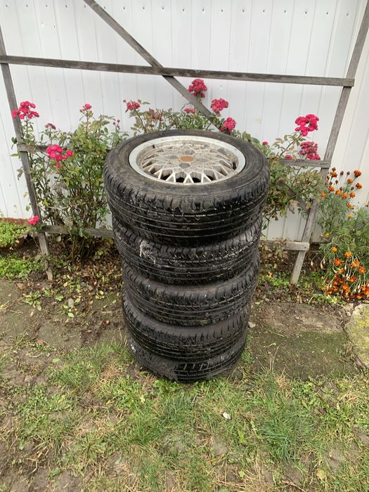 Vând Roți Mașină