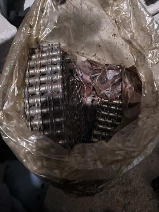 Вериги за мотор и машини