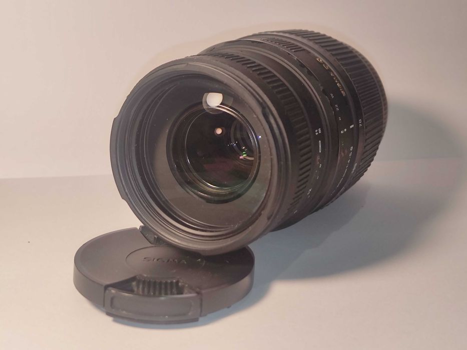 Obiectiv Sigma EF mount pentru Canon, 70-300mm , 1.4-5.6