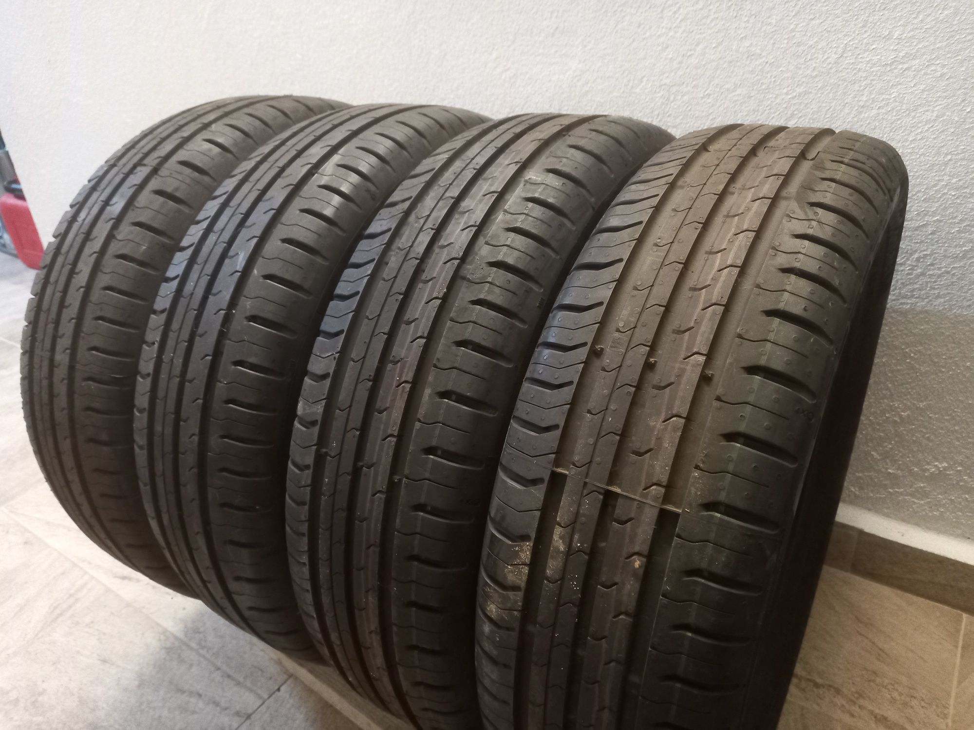 4 броя 165 60 15  continental