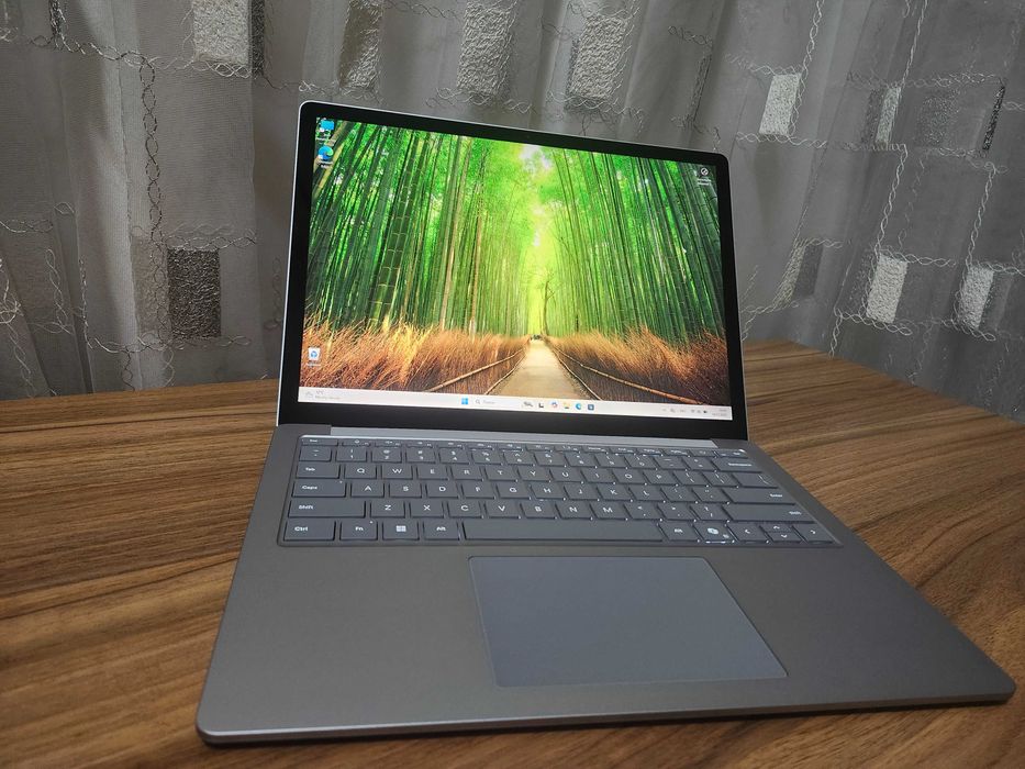 Microsoft Surface Laptop 6 for business