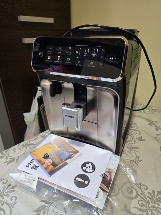 Espressor automat PHILIPS S3300 LatteGo EP3347/90, 1.8l, 1500W, 15 bar