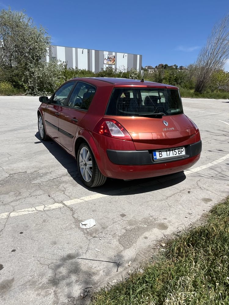 Renault Megane 1.6 16V – Бензин/Газ – Хечбек – 113 к.с. – 2002 г.