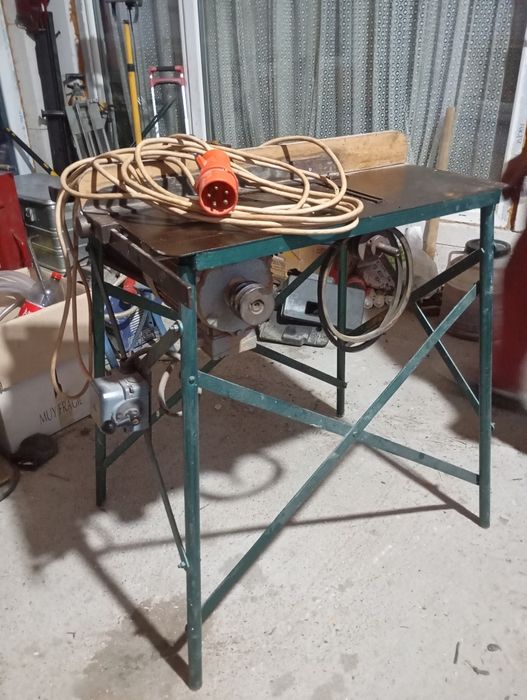 Circulă pe trifazic adusa din Germania