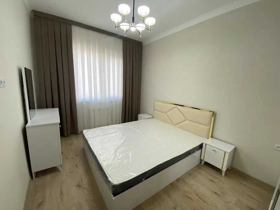 R5 Сдается квартира 2/2/7 на Махтумкули, ЯШНАБАДСКИЙ р-н!