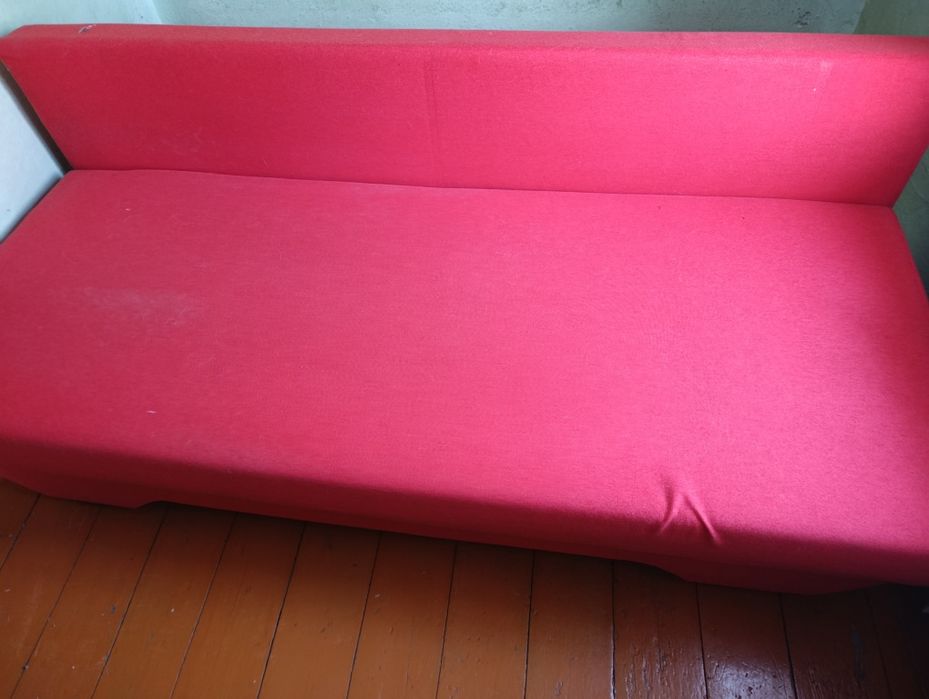 Продам диван -кровать, двуспальный