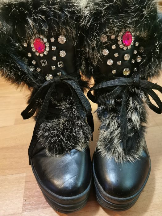 Боти естествен косъм