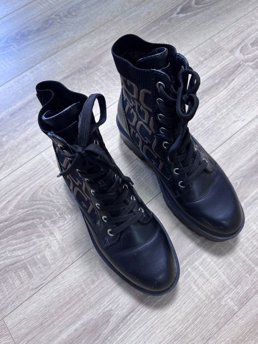 Дамски боти Guess