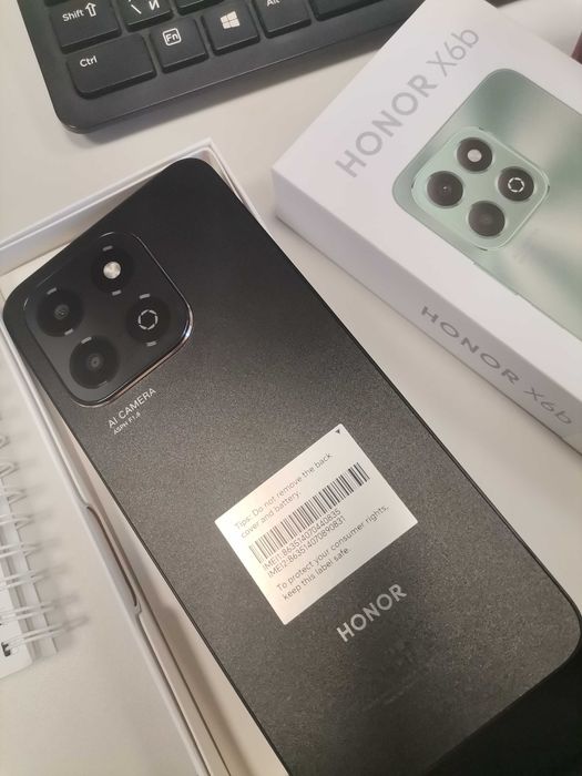 Honor x6b чисто нов