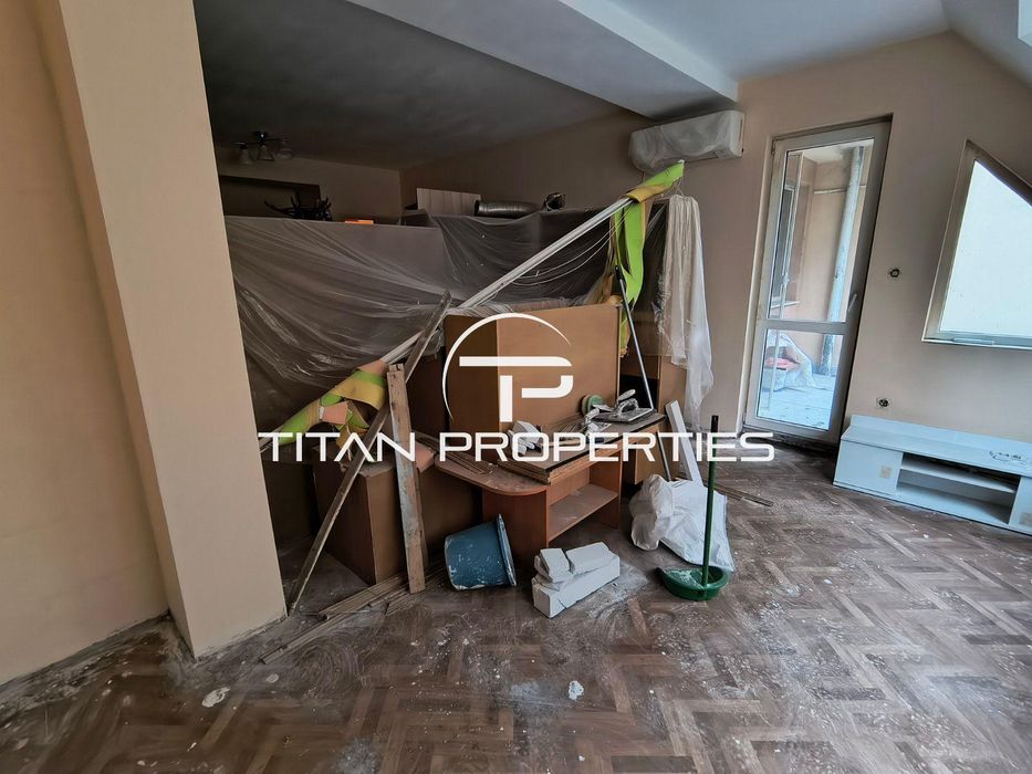 Двустаен апартамент в кв. Кючук Париж