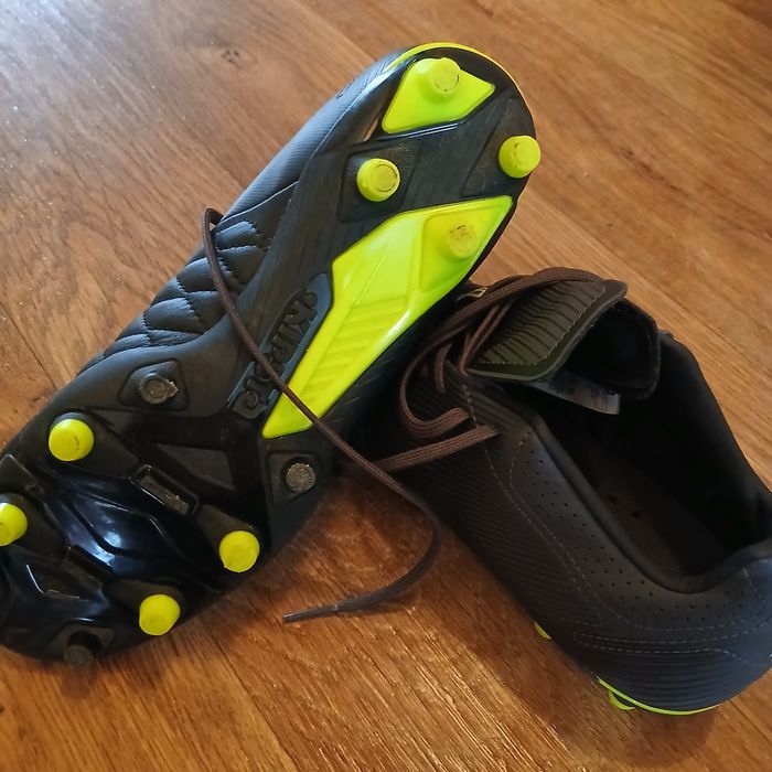 Футболни обувки Kipsta