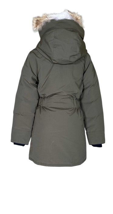 Ново Canada Goose дамска парка яке Размер С