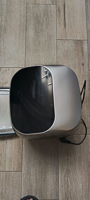 Friteuza cu aer cald