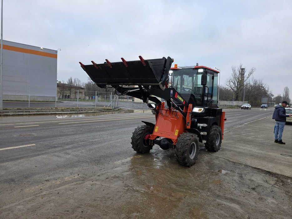 Buldoexcavator Lubeck-ALV 4.2t nou