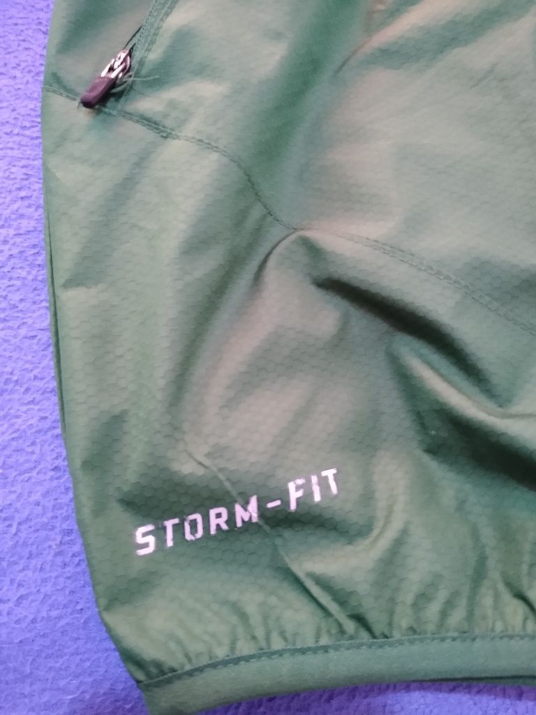 Jachetă nike storm-fit