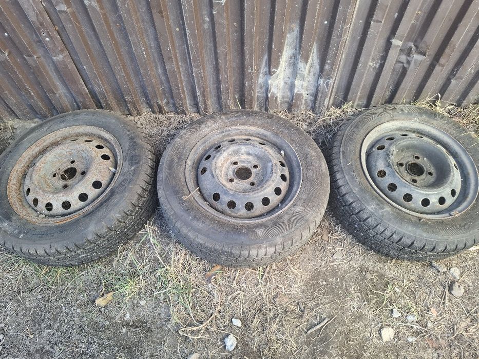 Шины зимние с дисками 4 в комплекте