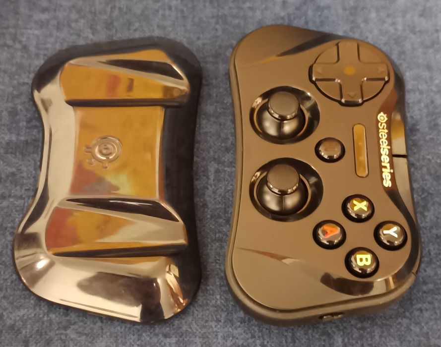 SteelSeries Stratus 69016 Wireless Gaming Controller iPhone iPad iPod