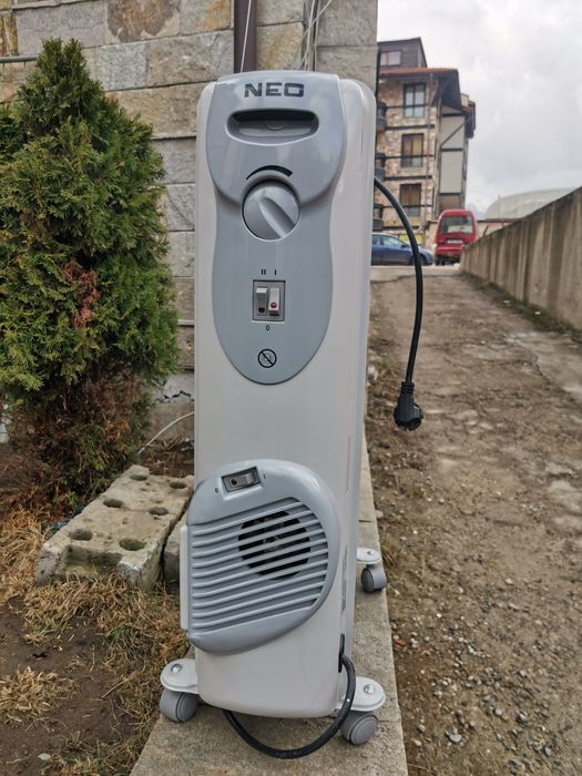 Маслен радиатор Neo 2500w с вентилатор