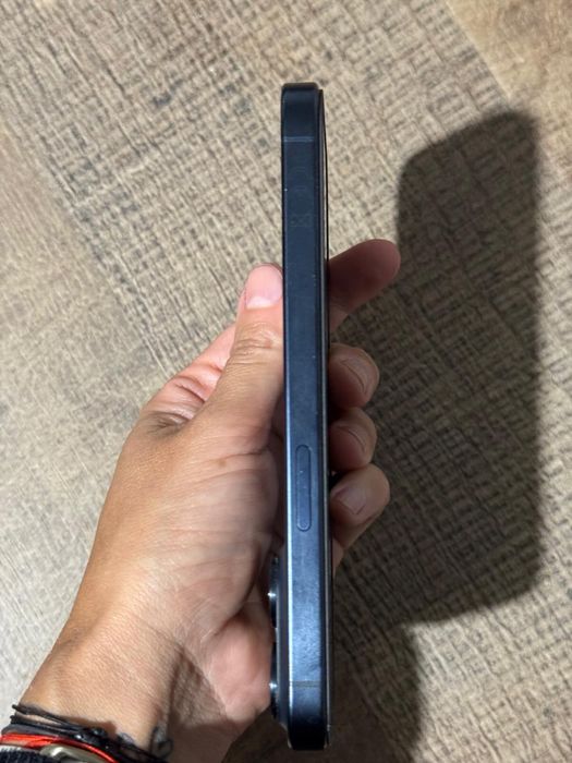 Iphone 15 pro 128 gb