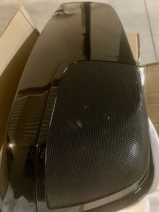 Нови!!! Капаци с говорители за куфари на Harley-Davidson Touring