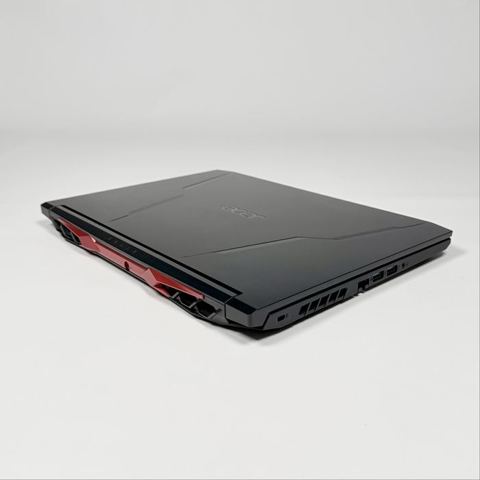 Acer Nitro 5/144Hz 15.6”/RTX 3070 8GB/Ryzen 7 5800H/16GB/1TB NVMe/RGB