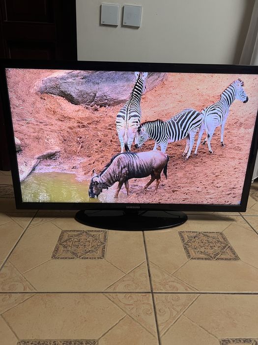 Televizor Samsung full hd 101.6 cm