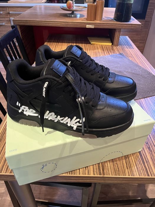 Off-white for walking 43