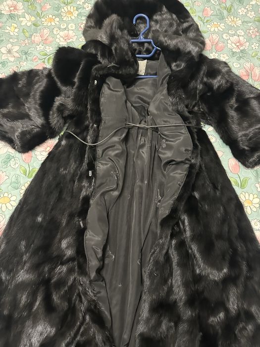 Продам норковую шубу