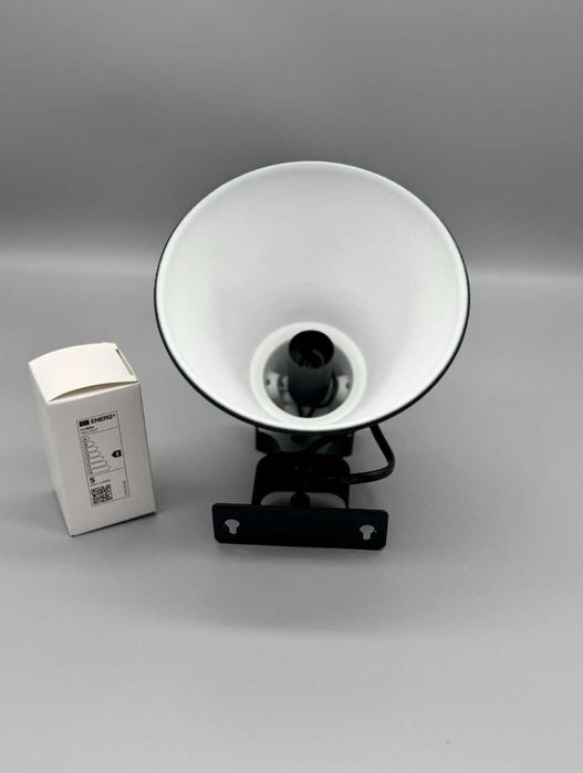 Комплект от 3 LED лампи Liv&Bo – 2 стенни и 1 таванна