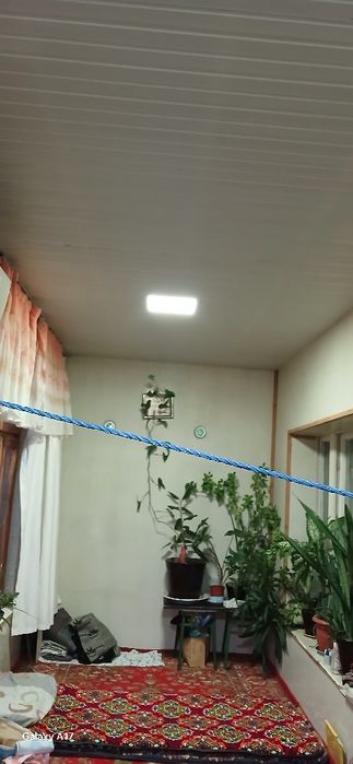 Srochna 2 xonali kvartira sotiladi Tuzel 3