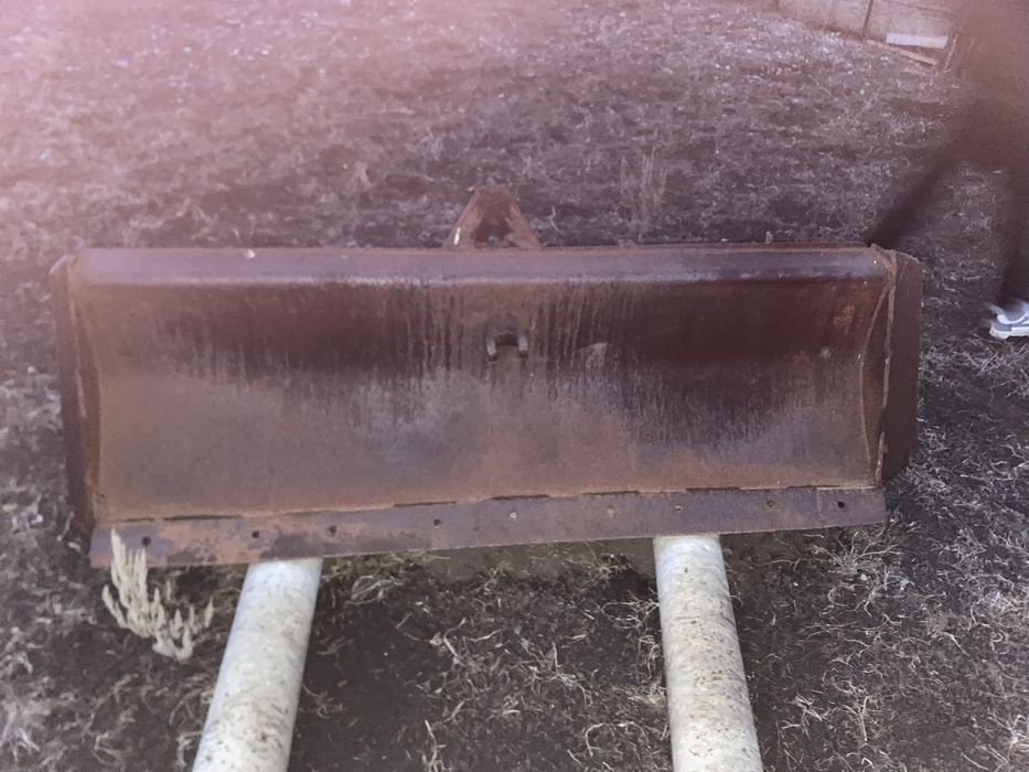 Продам лопату на мтз,т 40