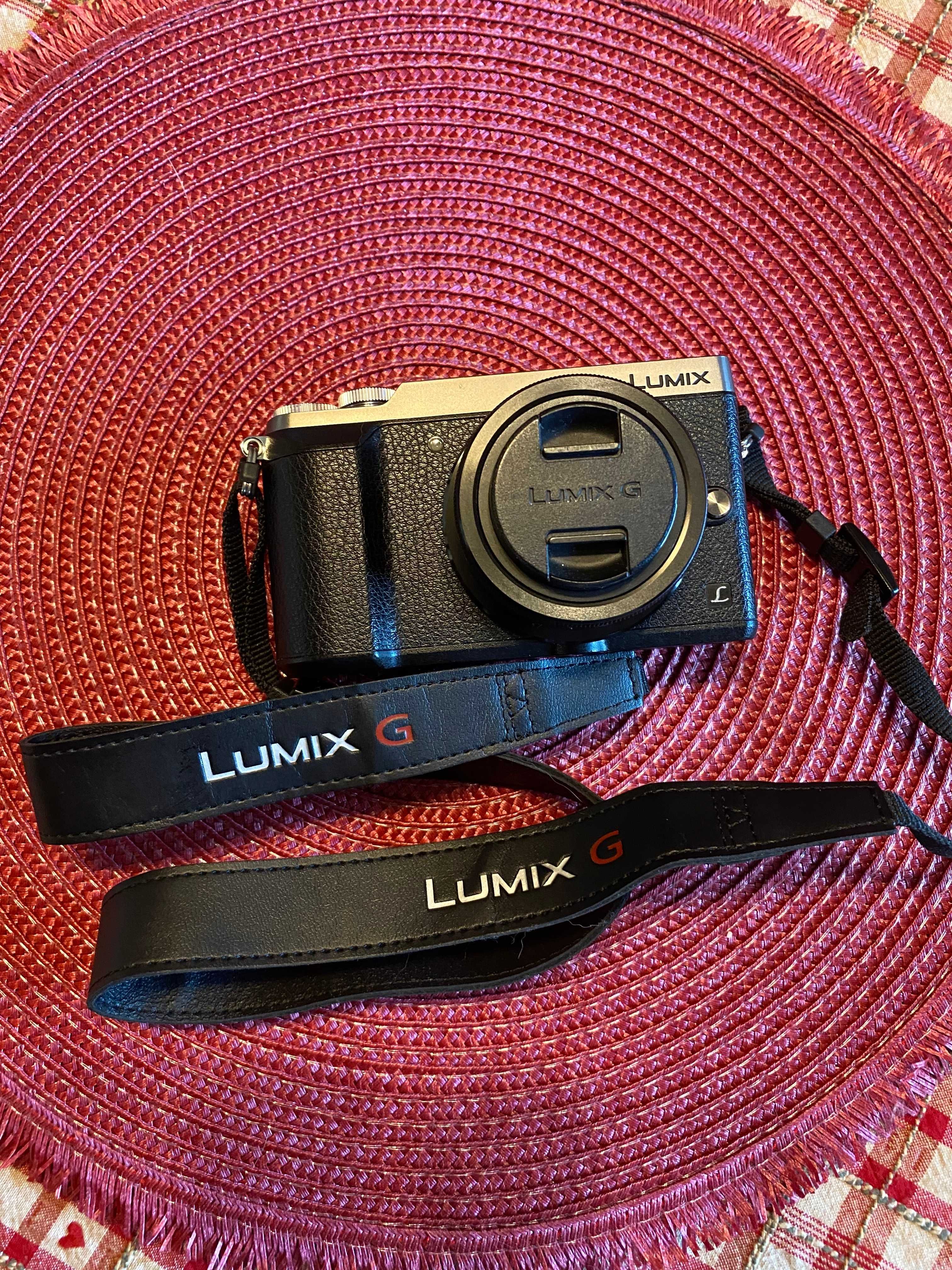 Фотоапарат Panasonic Lumix DMC-GX80 Silver + китов обектив