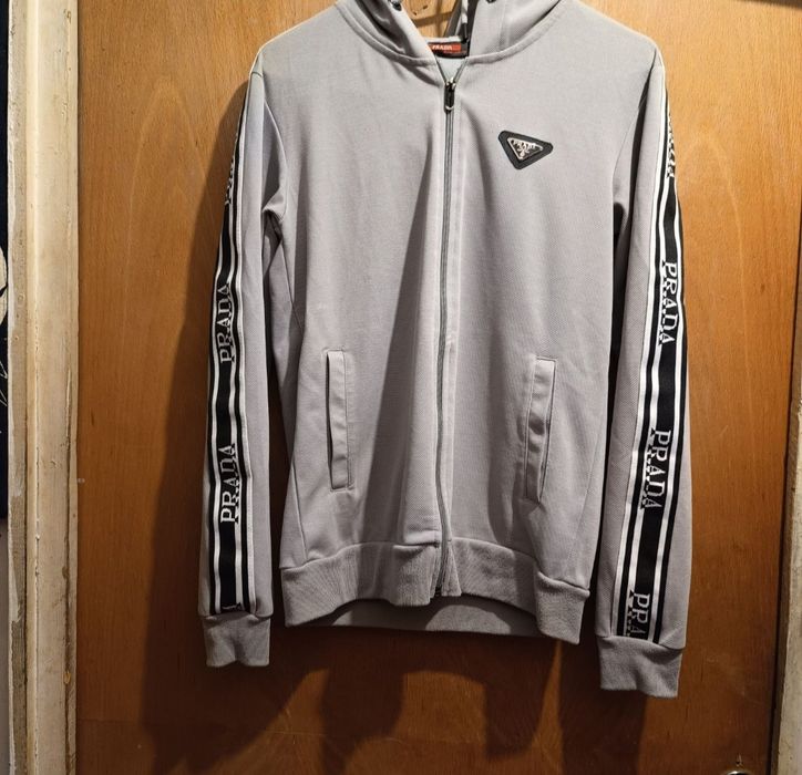 Hanorac Prada original M