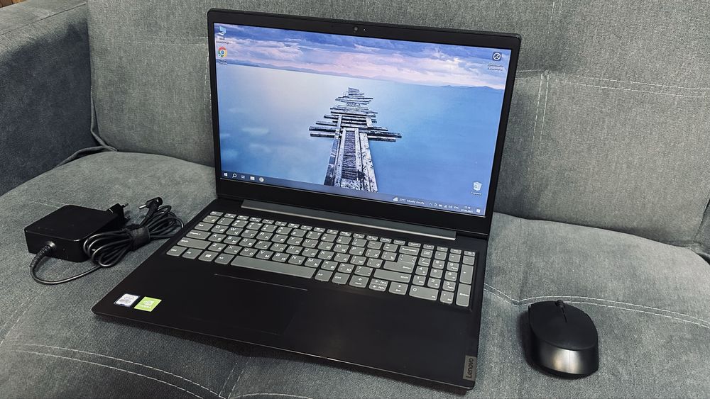 Ноутбук Lenovo Core i3/8GB/SSD+1TB/Nvidia Geforce