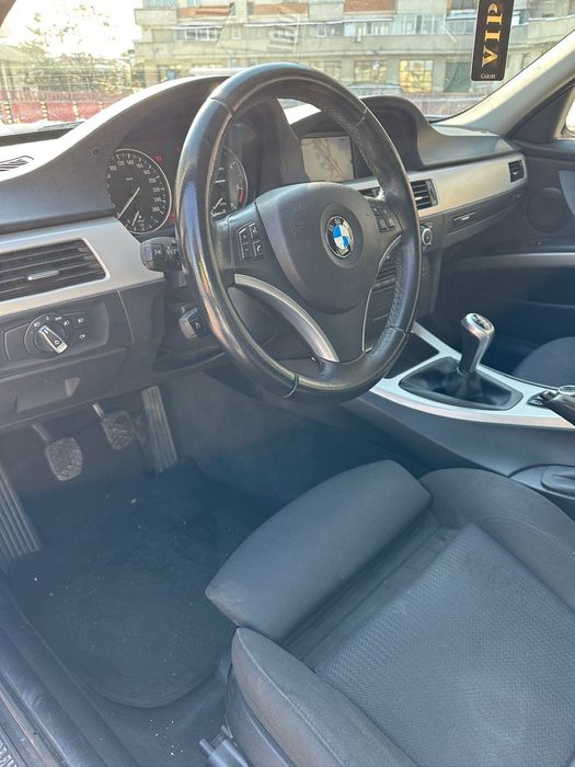 Bmw seria 320 e91 model edition 184 cp