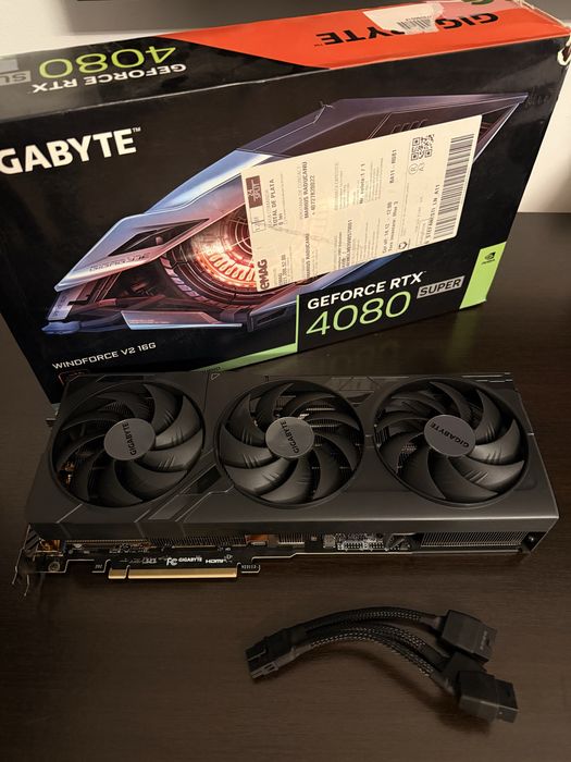 GIGABYTE GeForce RTX 4080 SUPER Impecabila, garantie eMAG Dec 2027