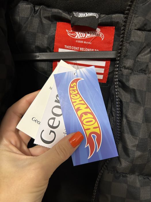 Ново зимно яке Джордж рр.5-6г