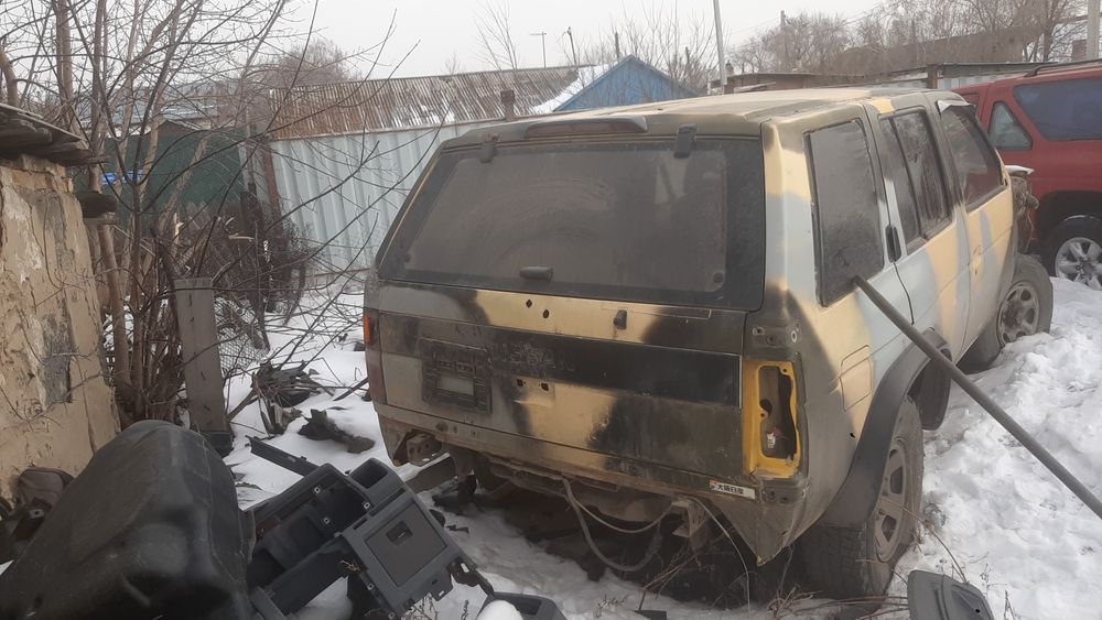 Ниссан террано 21 кузов по запчастям