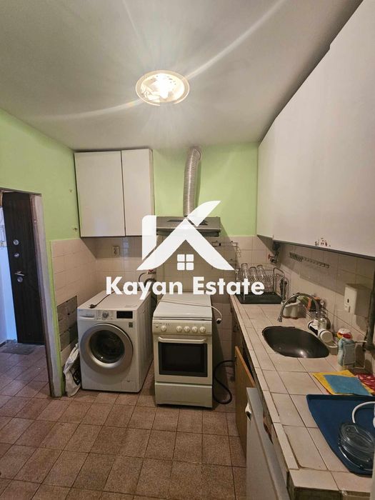 Дава се под наем Двустаен апартамент в Бургас, Лазур - 58 кв.м за 300 € - Снимка #4