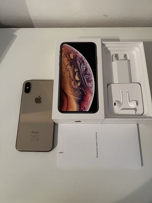 iPhone XS gold