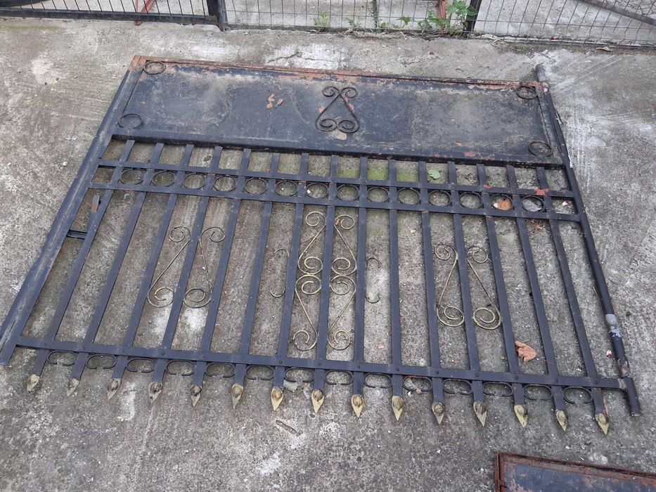 Vand poarta completa din fier forjat