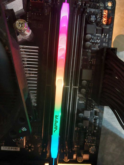 32GB DDR4 Patriot Viper RGB, 3200Mhz, CL20