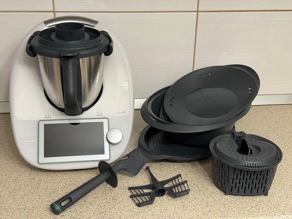 Thermomix TM6 cu accesorii