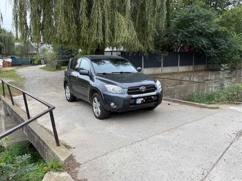 Vind Toyota Rav 4