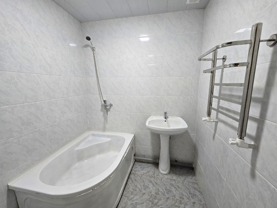 Срочно продаётся 2 комната на 1 этаже 55м² Макаронка полицеские дом