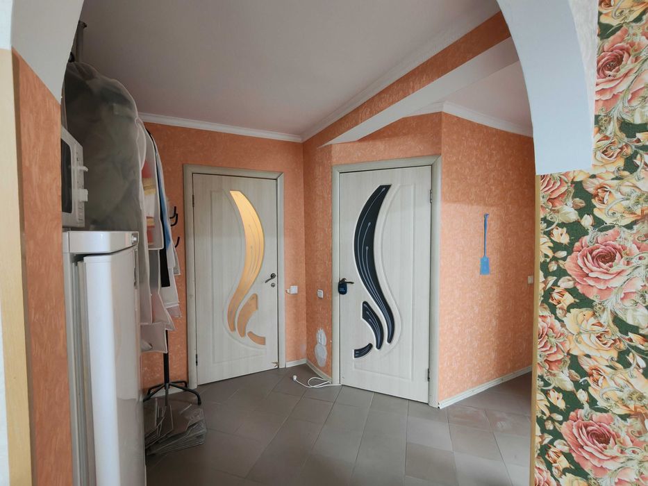 Продается коммерческое помещение 96 м2., бывший салон красоты в 5 мкр