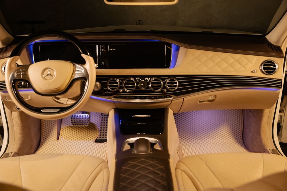 Mercedes- Benz - Covorașe auto . Preșuri auto fabricate în România