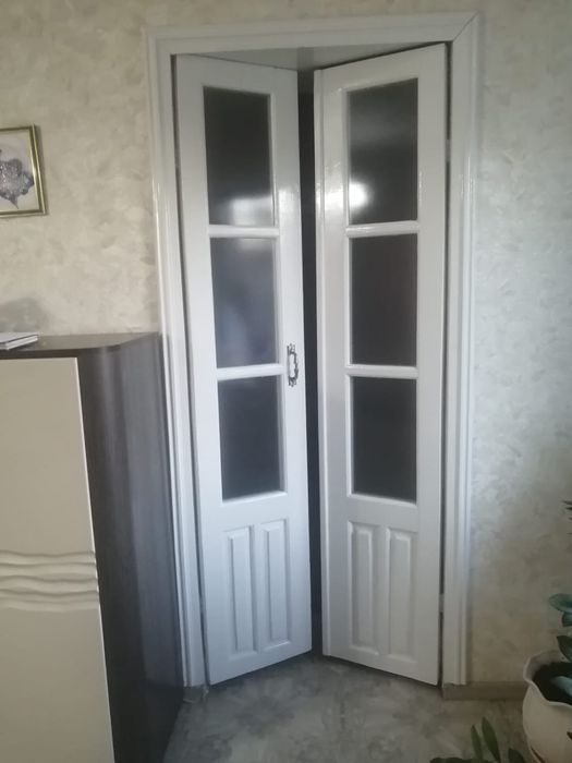 Продам межкомнатные двери
