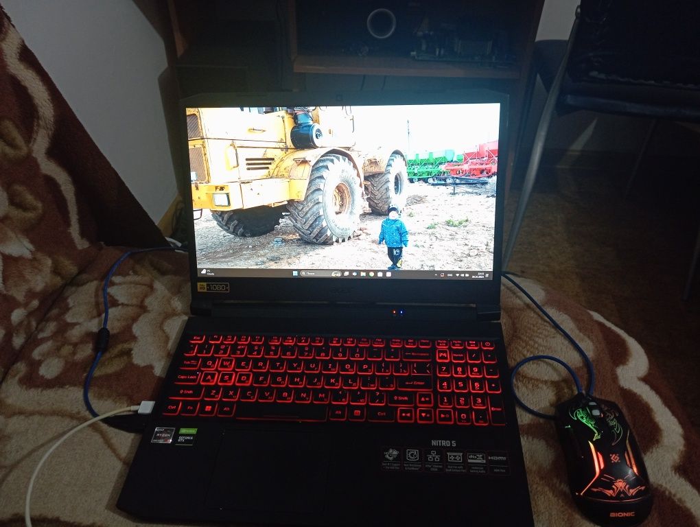 Игровой наутбук айсер